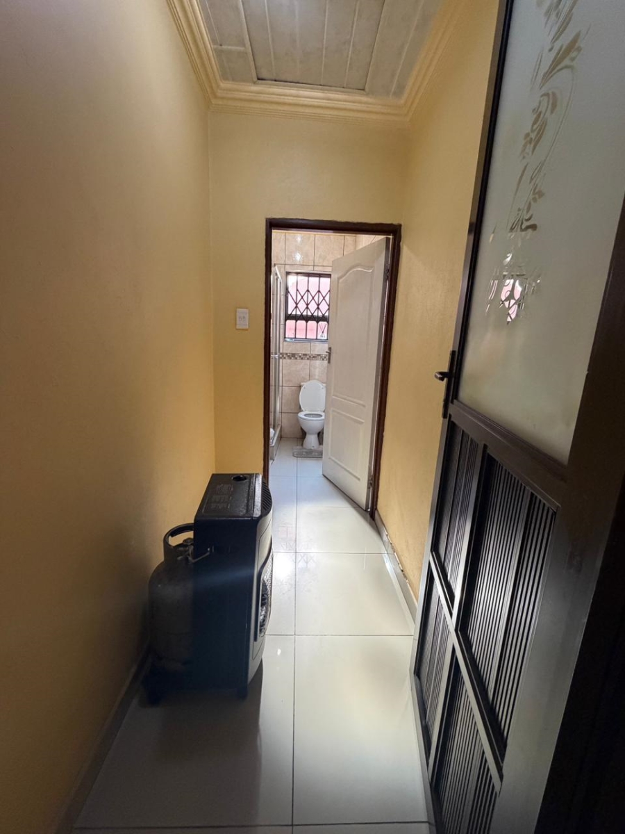 2 Bedroom Property for Sale in Ikageng North West